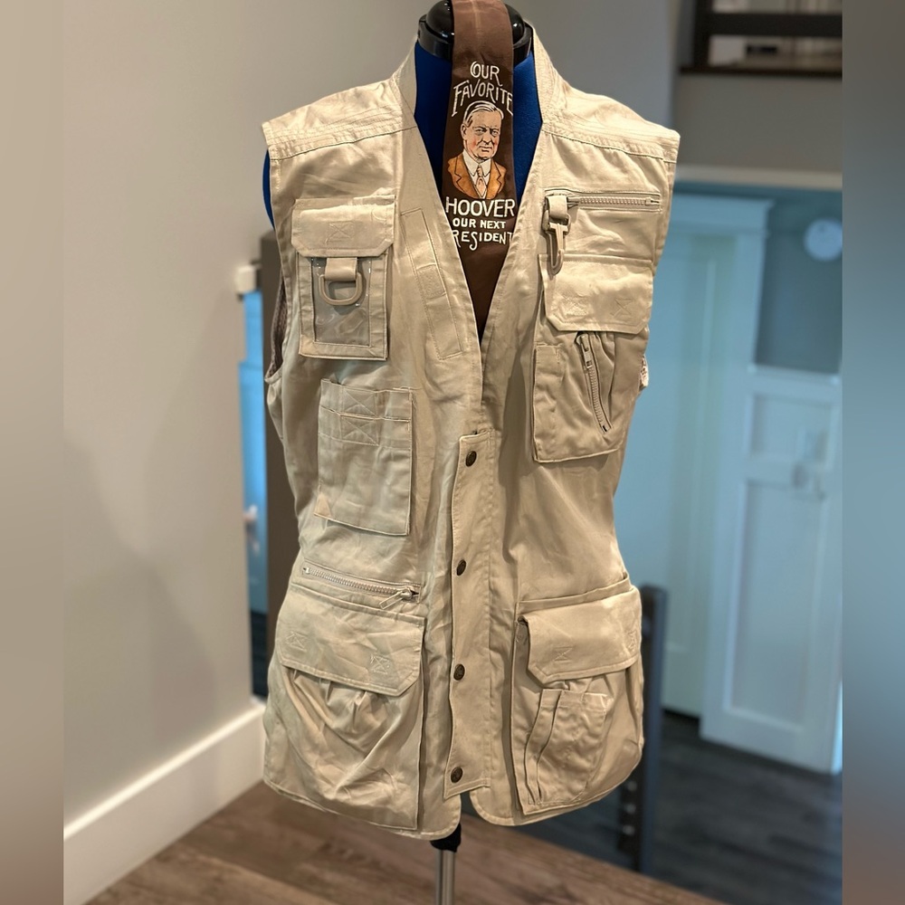 NWOT Professional Wear Kodak Fishing  Vest | Fly Trout Fishing Bass Tournament